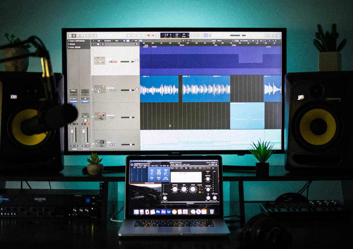 אולפן הקלטות תוכנה להפגת מוזיקה Logic Pro