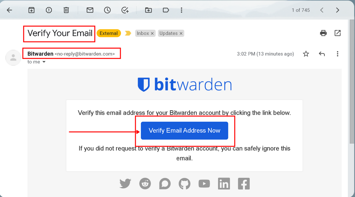 לחיצה על verify email address now 